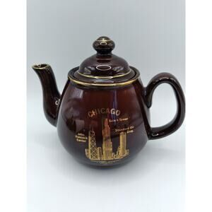 Vintage Chicago Sears Tower,Standard oil Skyline USA Small Teapot Redware